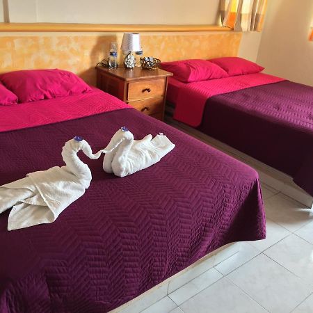 Hotel Becan Ешпухил Екстериор снимка